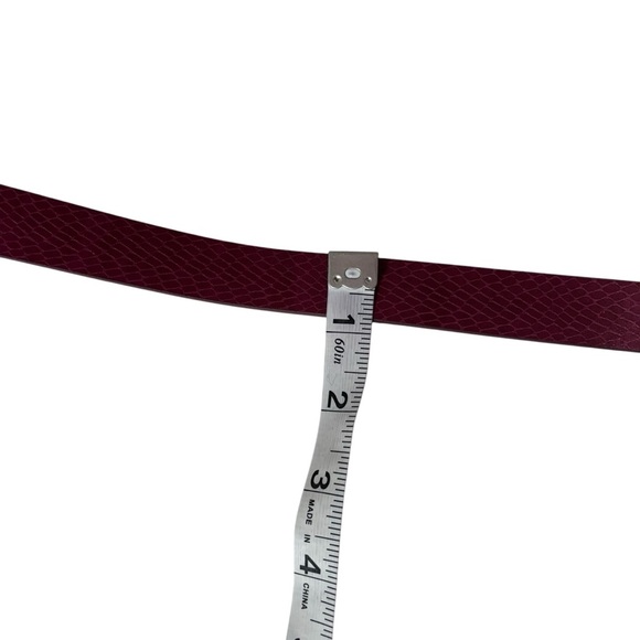 Target Fuschia Faux Leather Belt Silver Buckle Women’s Size 2XL - Picture 12 of 12